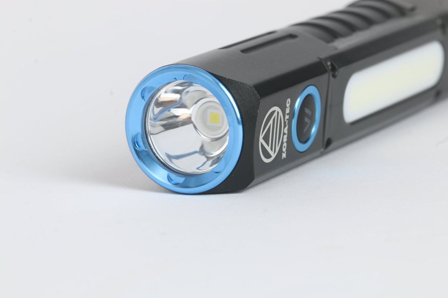 ZORA - TEC Flashlight EDC "PRISMOTEC" Rechargeable USB - C - Dual LED - 1000 Lumen - WPE